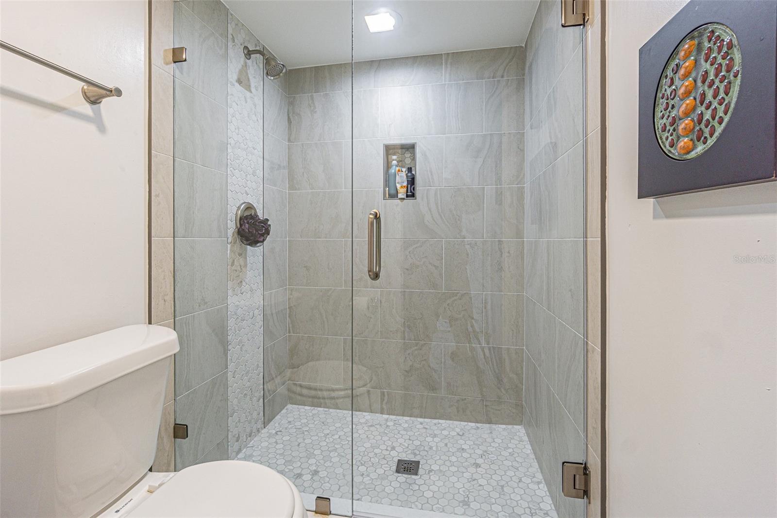 Image 8 of 44 For 2114 Venus Street