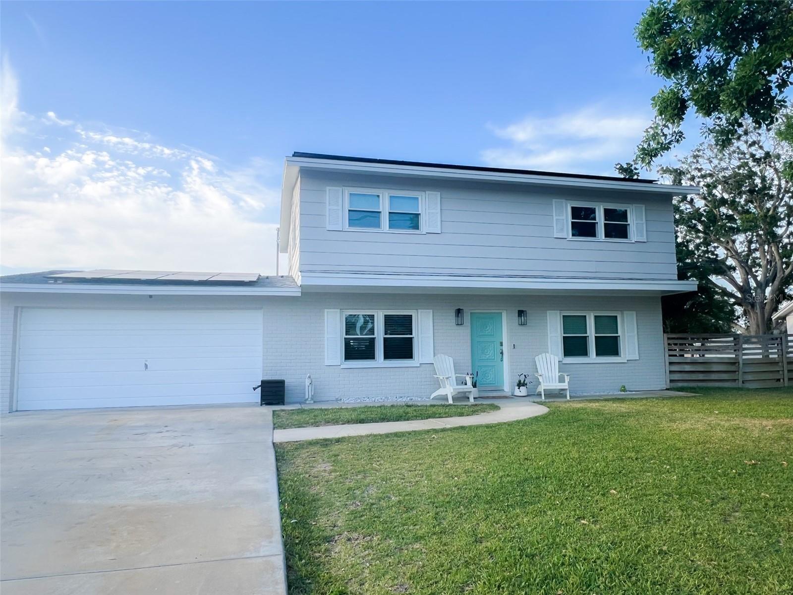 Image 4 of 38 For 1501 84th Avenue N