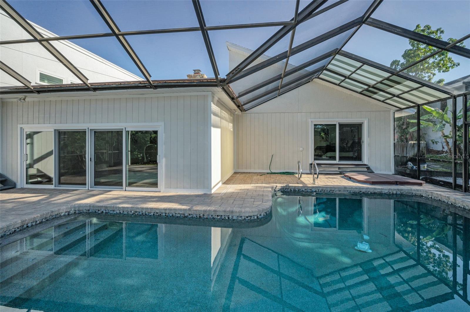 Image 56 of 67 For 833 Lakeside Terrace