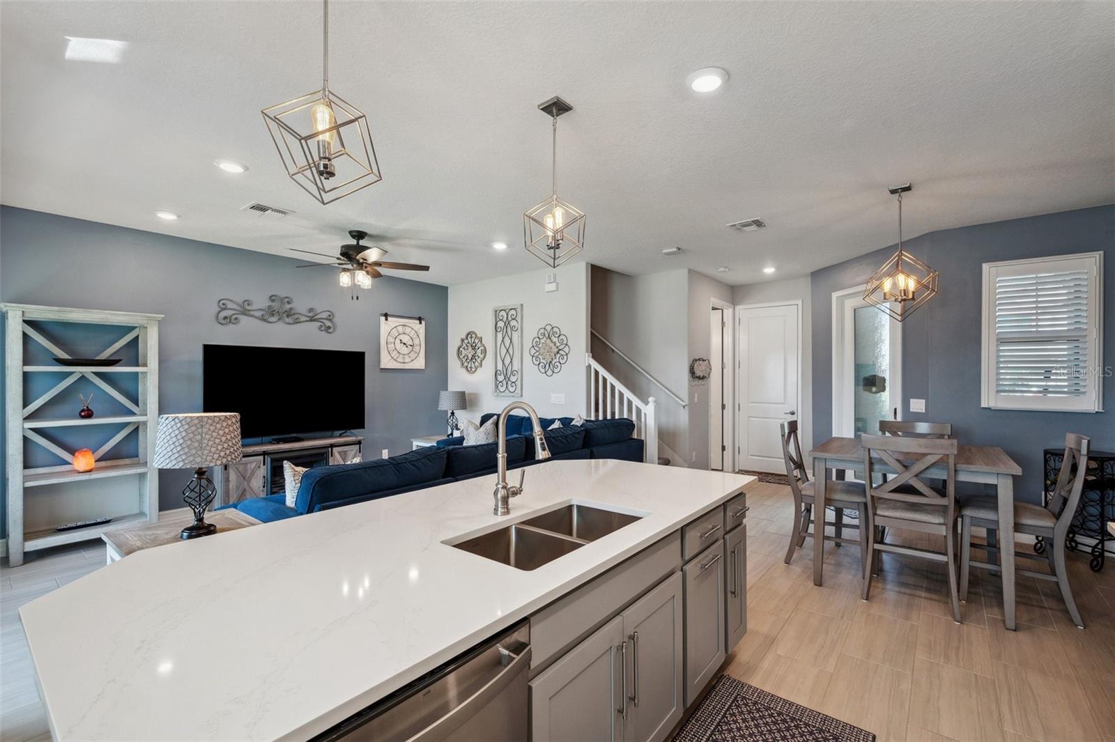 Image 16 of 90 For 4828 San Martino Drive