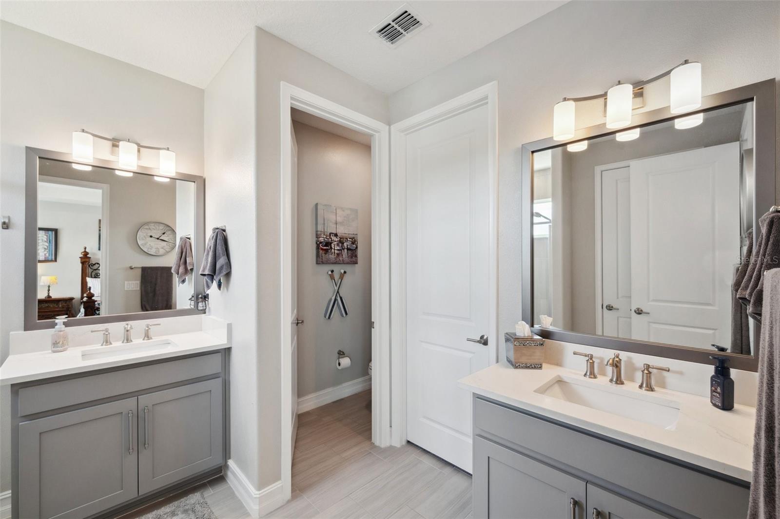 Image 36 of 90 For 4828 San Martino Drive