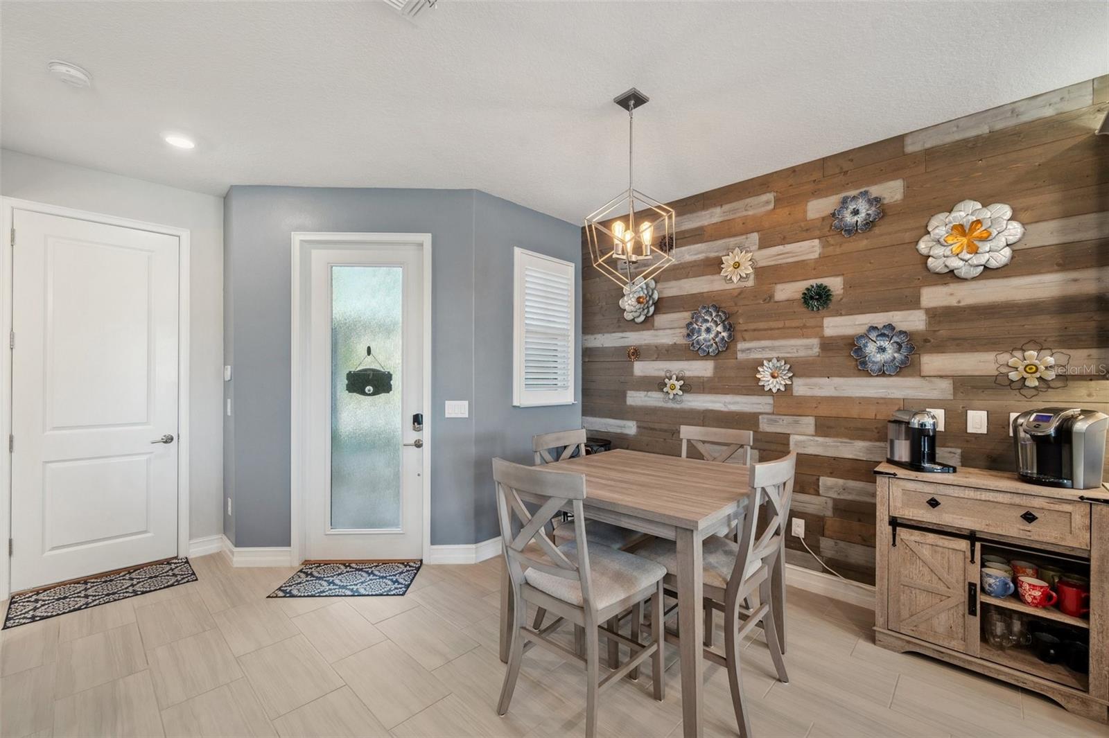 Image 8 of 90 For 4828 San Martino Drive