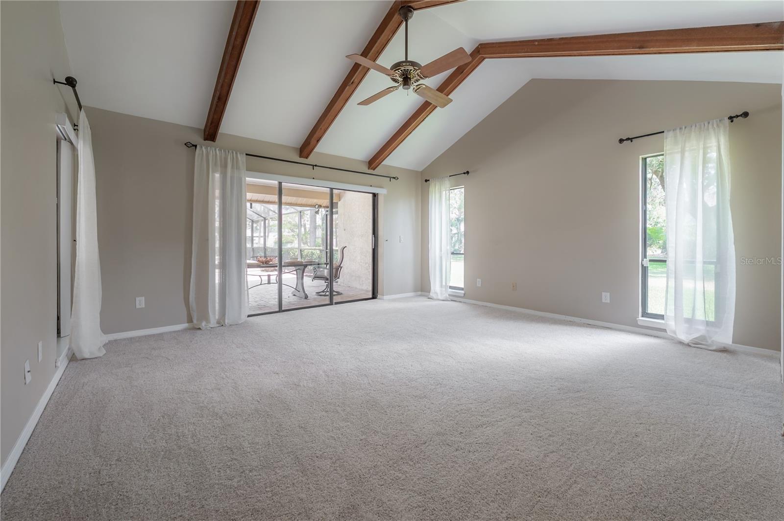 Listing photo id 22 for 13906 Captains Reef Court