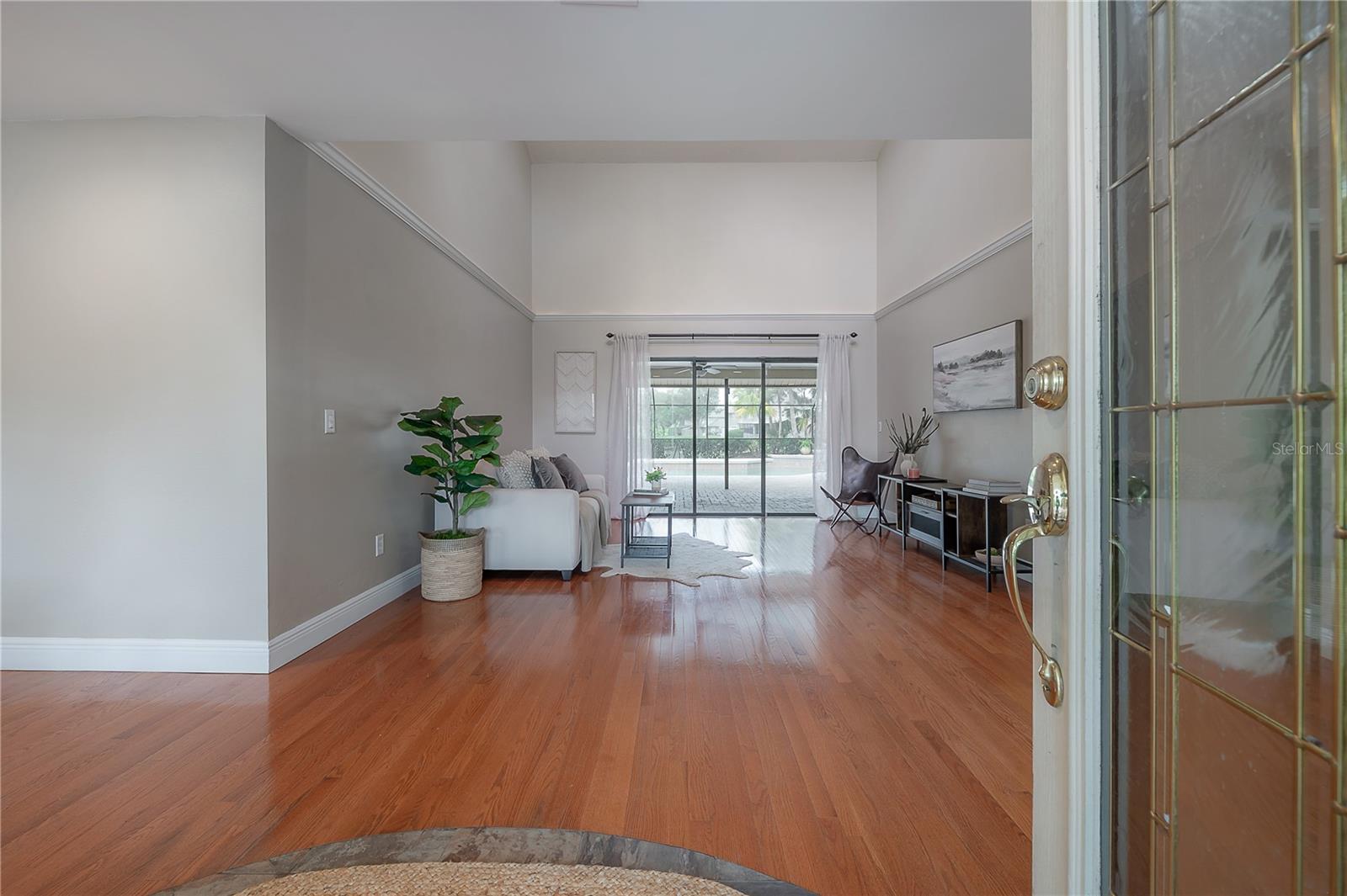 Listing photo id 2 for 13906 Captains Reef Court