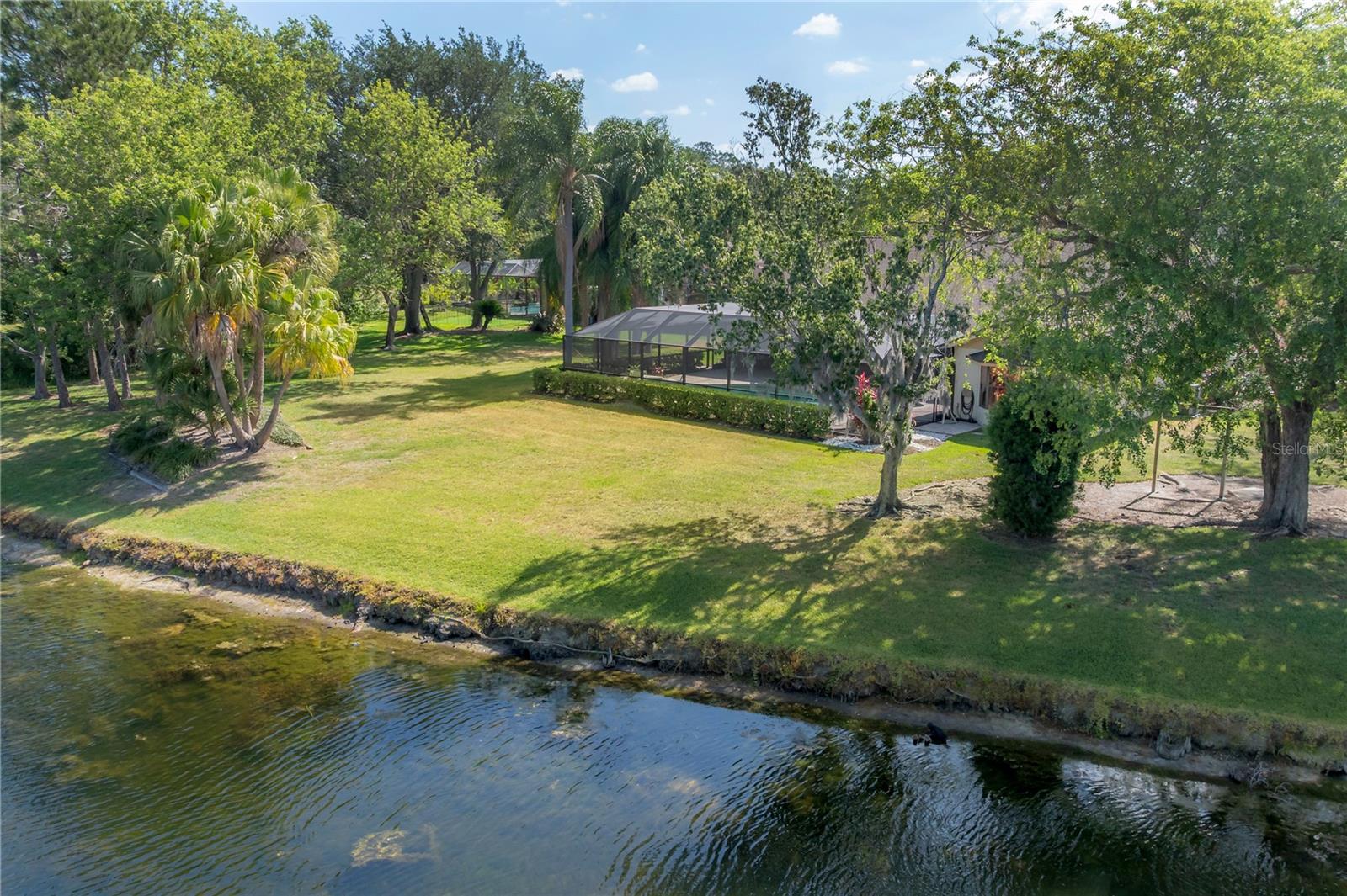 Listing photo id 79 for 13906 Captains Reef Court