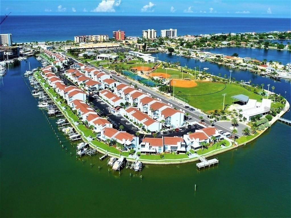 Image 2 of 55 For 250 Medallion Boulevard H