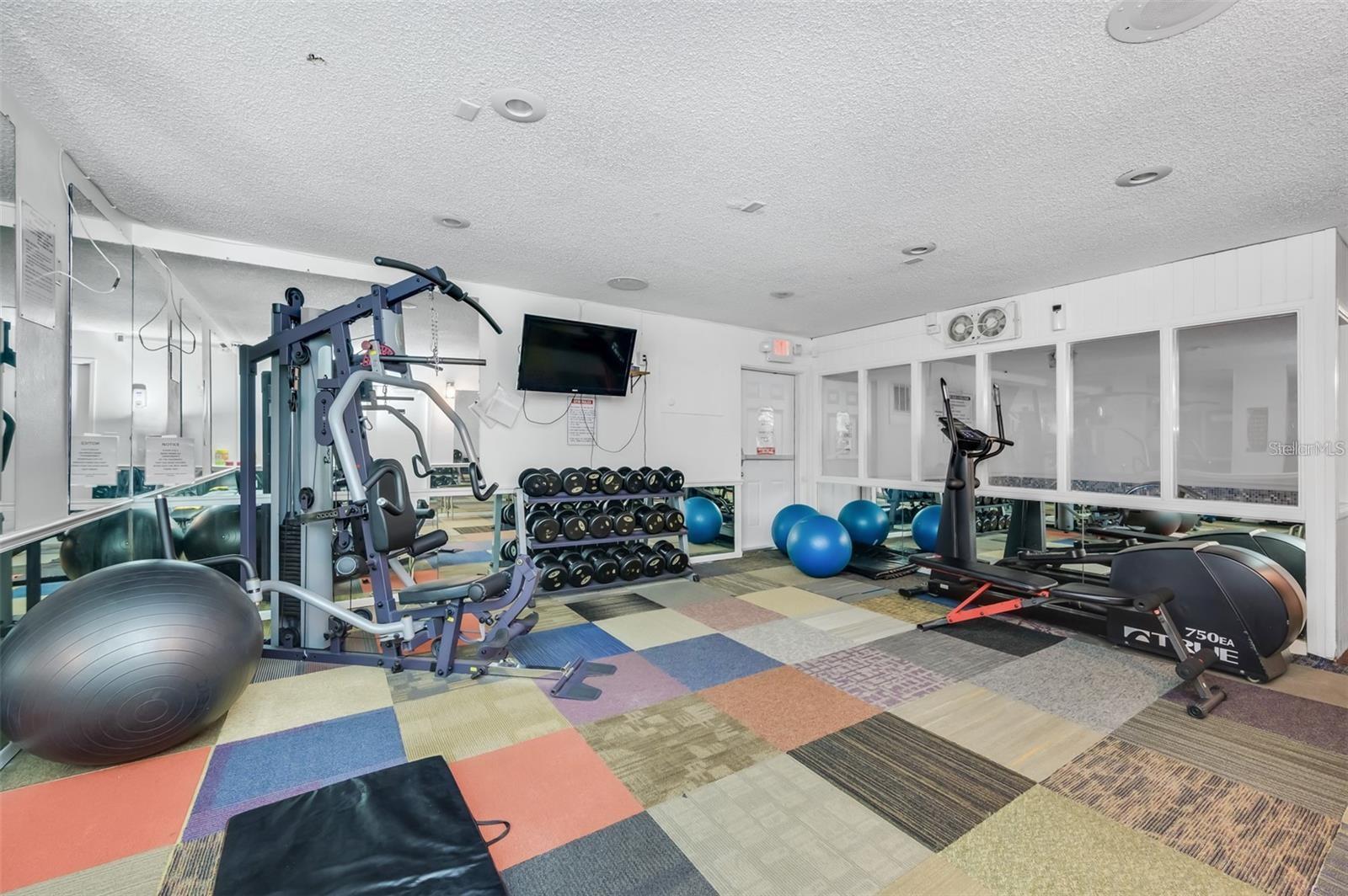 Image 42 of 55 For 250 Medallion Boulevard H