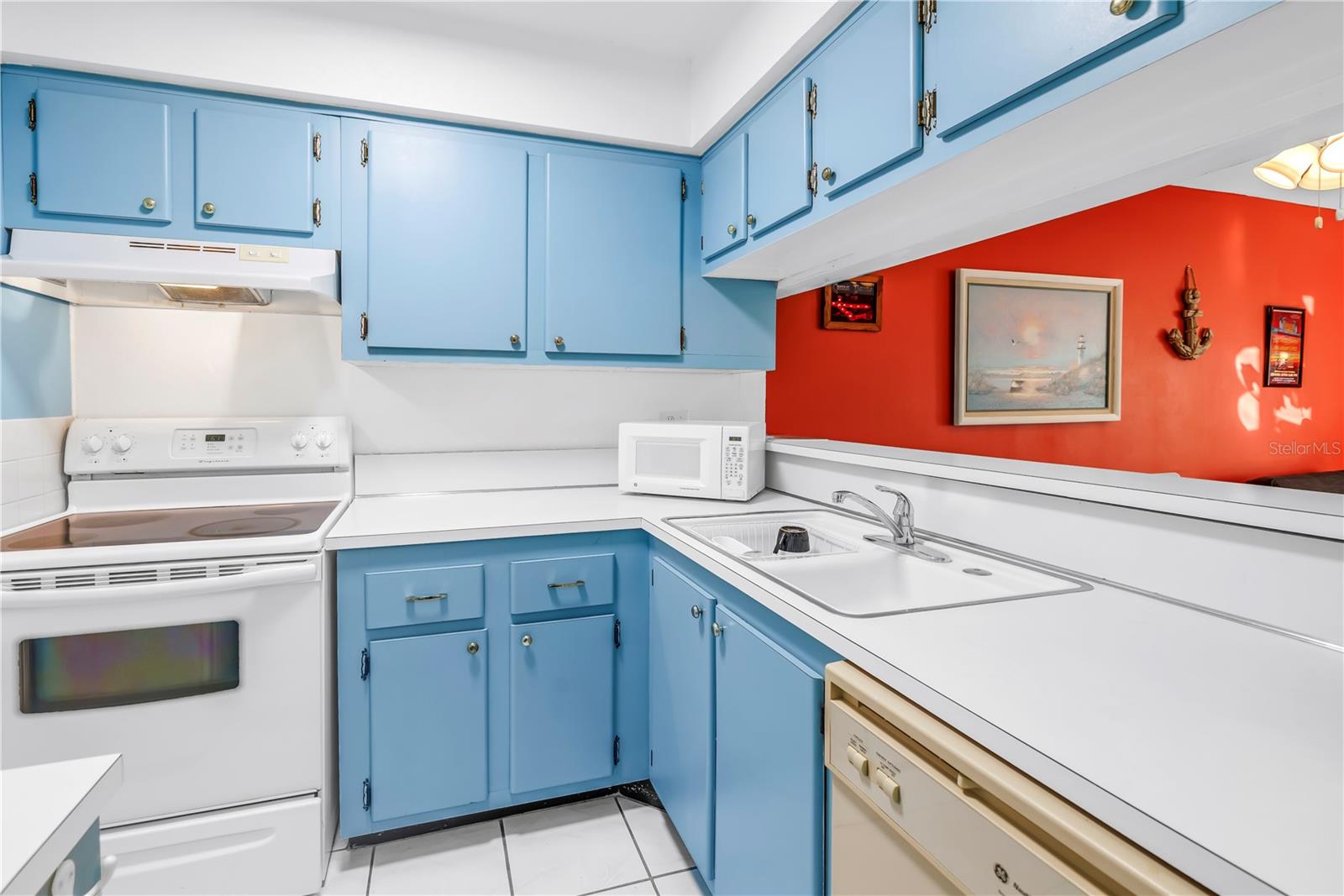 Image 8 of 55 For 250 Medallion Boulevard H