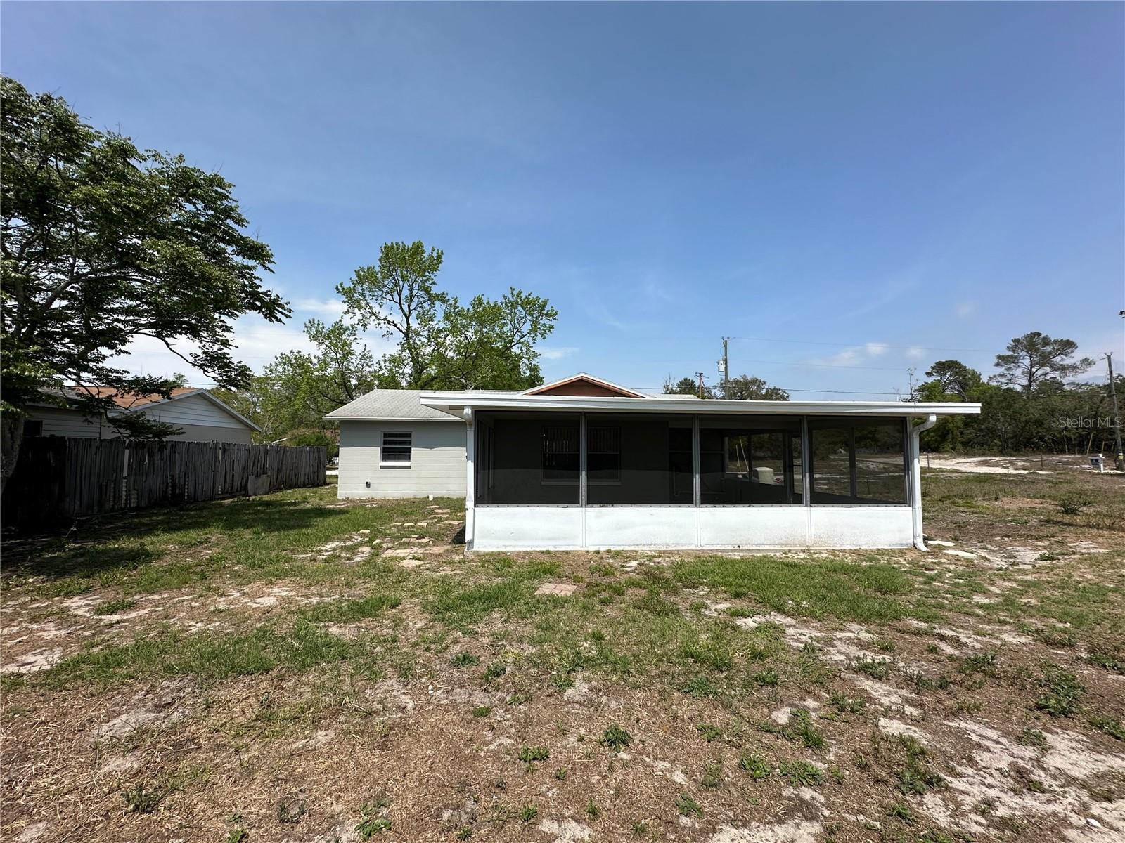 Image 11 of 12 For 9230 Wood Drive