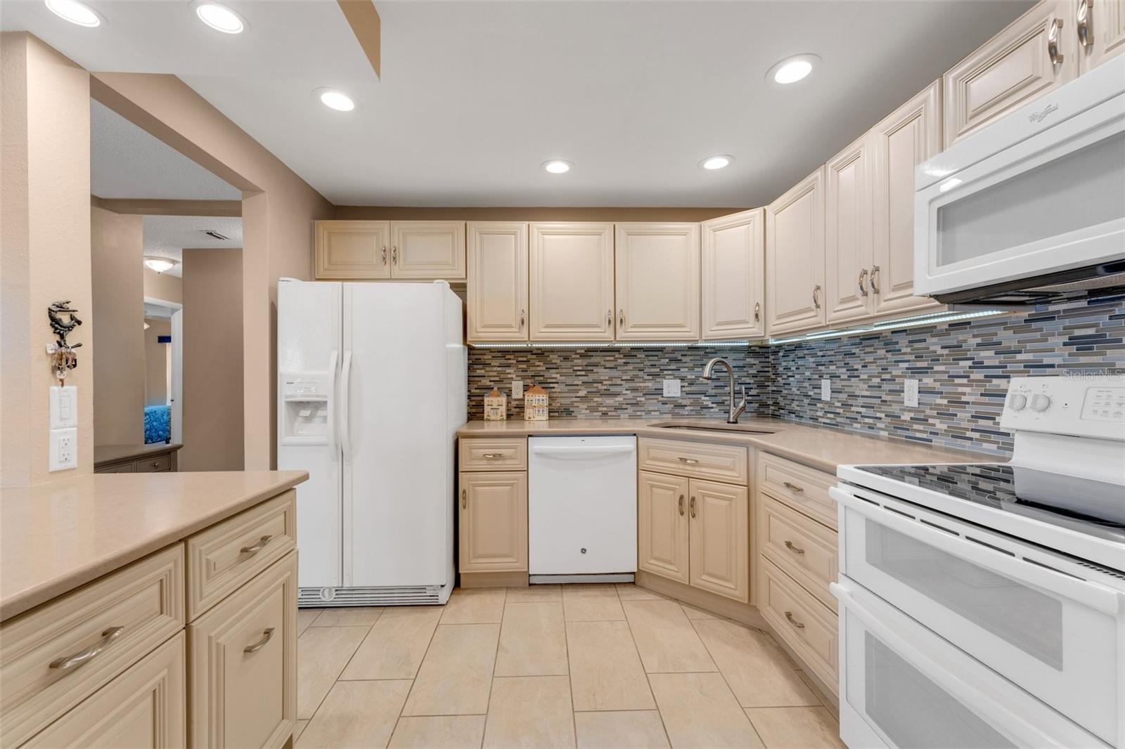 Image 13 of 41 For 120 Cedarwood Circle 120