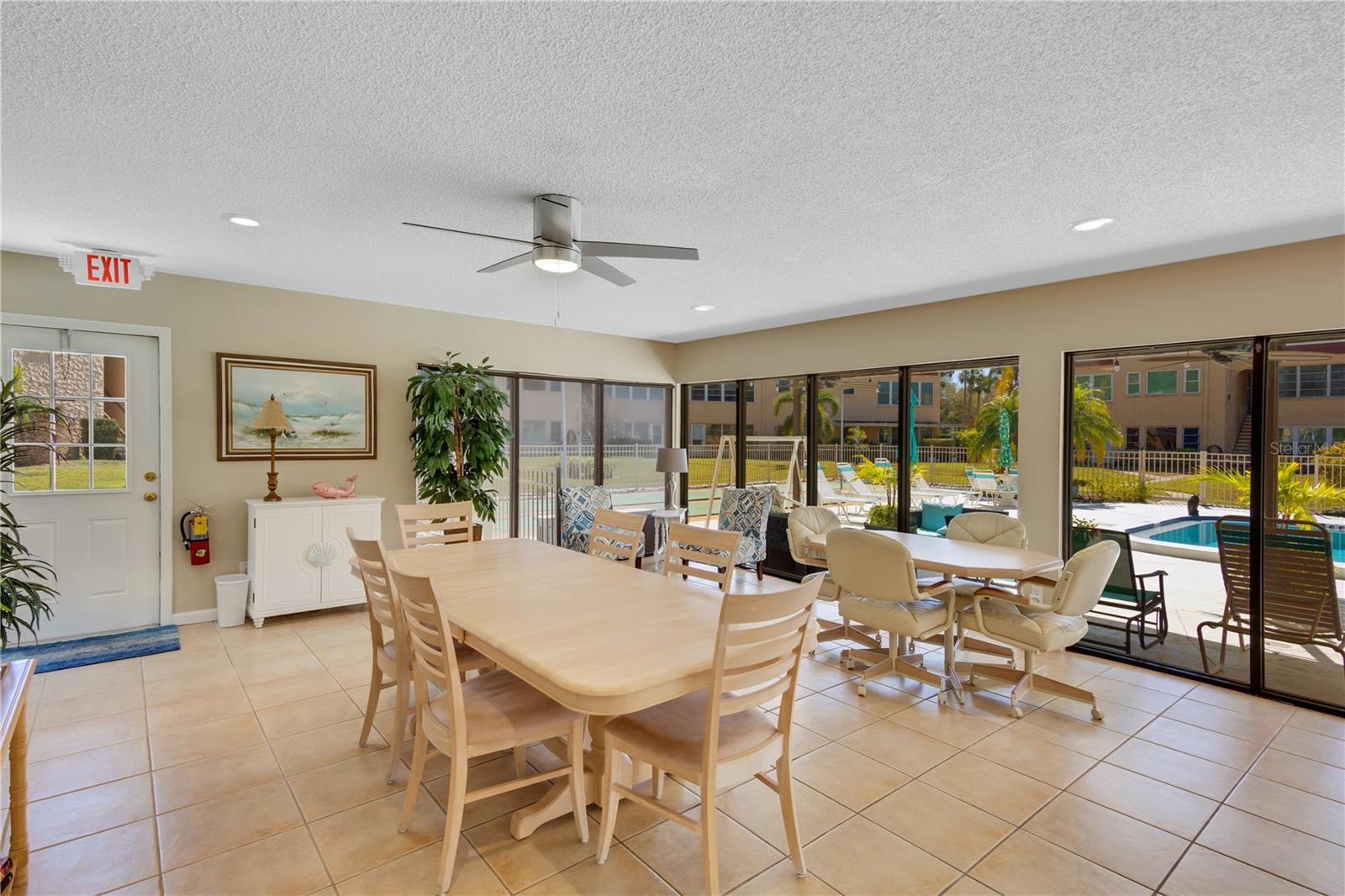 Image 37 of 41 For 120 Cedarwood Circle 120