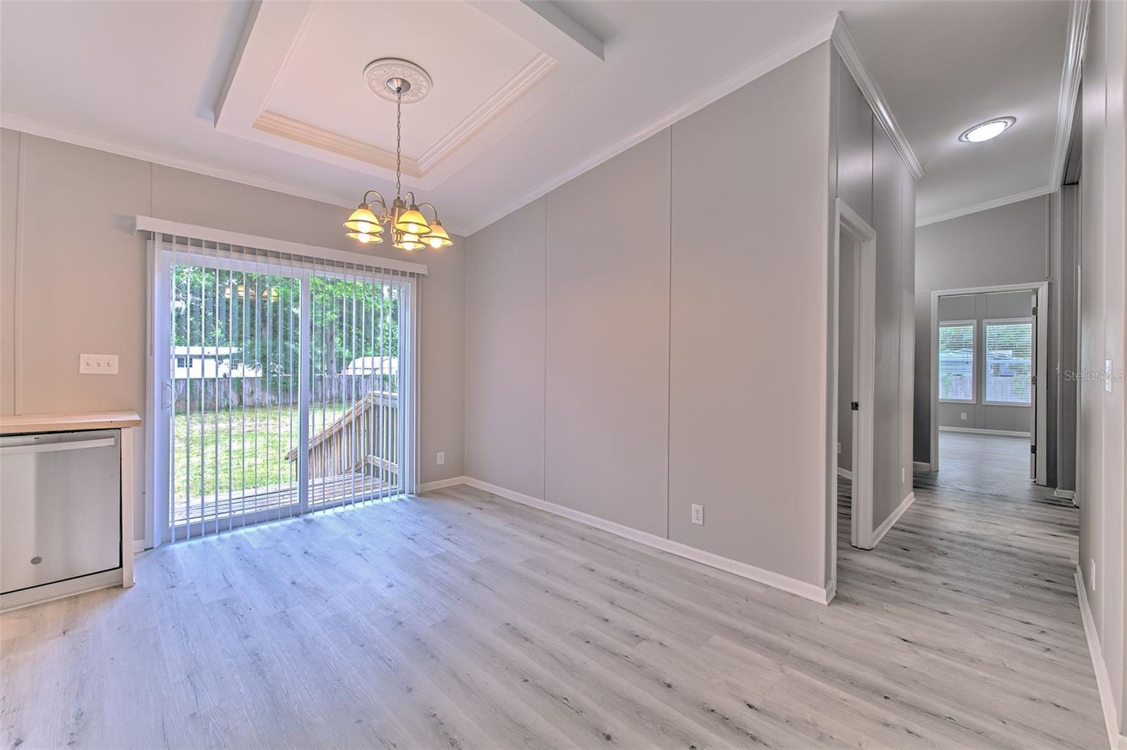 Image 12 of 42 For 6633 Applewood Drive