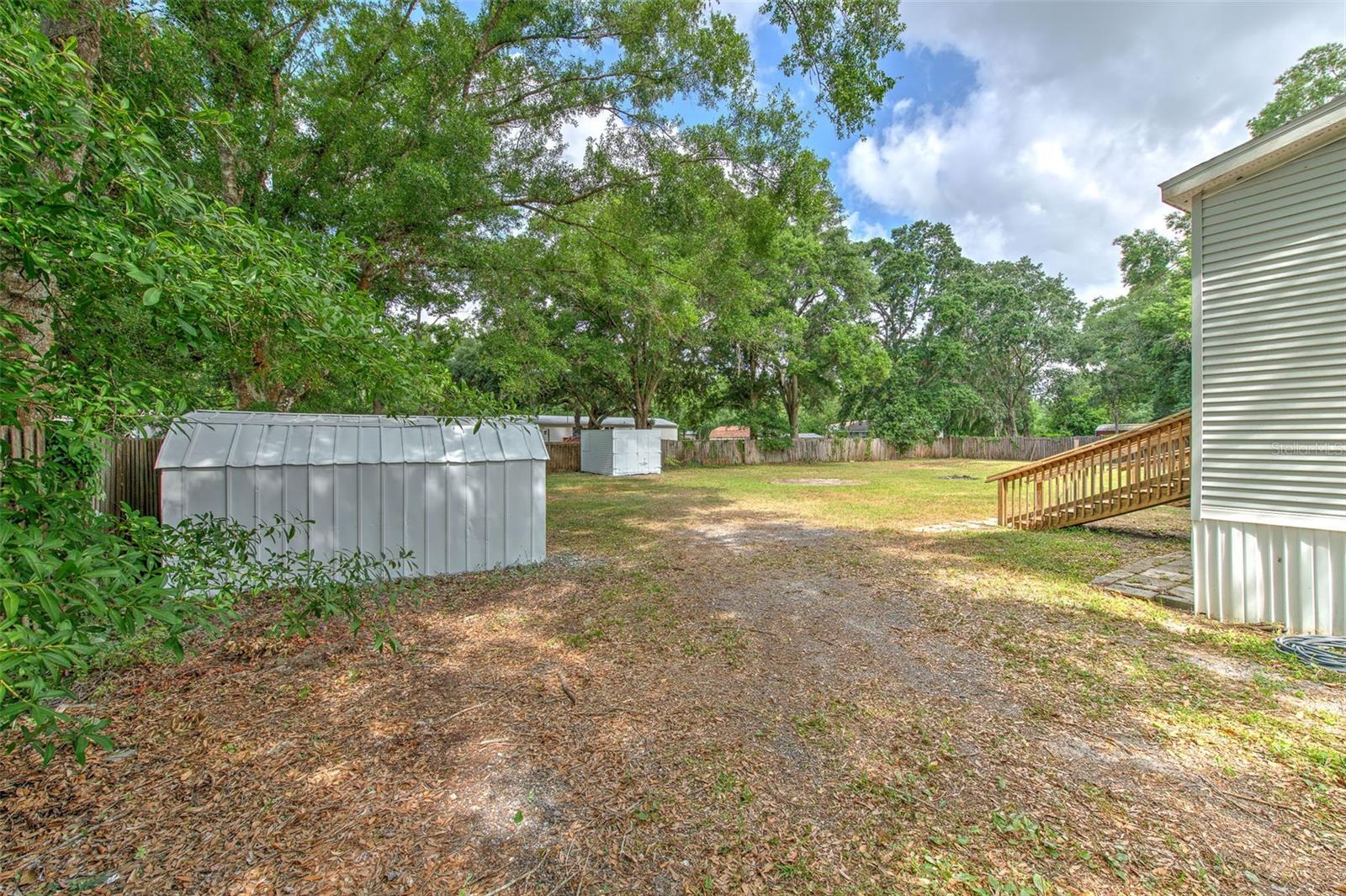 Image 35 of 42 For 6633 Applewood Drive