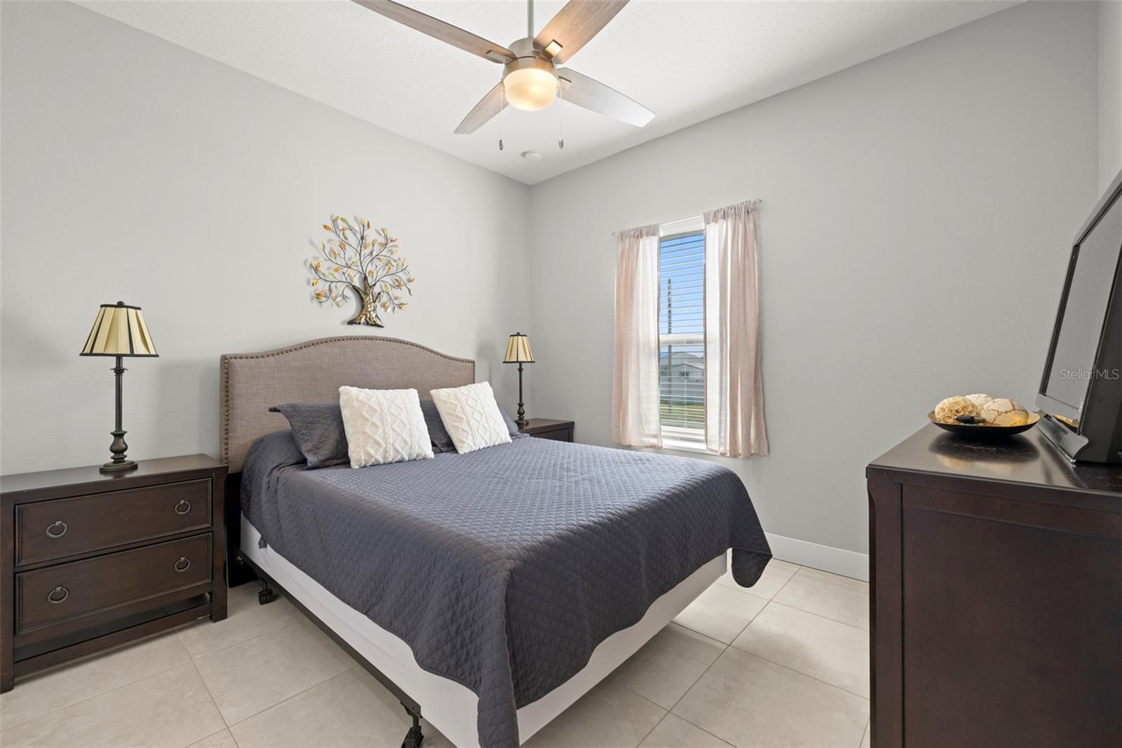 Listing photo id 10 for 501 Florida Circle N