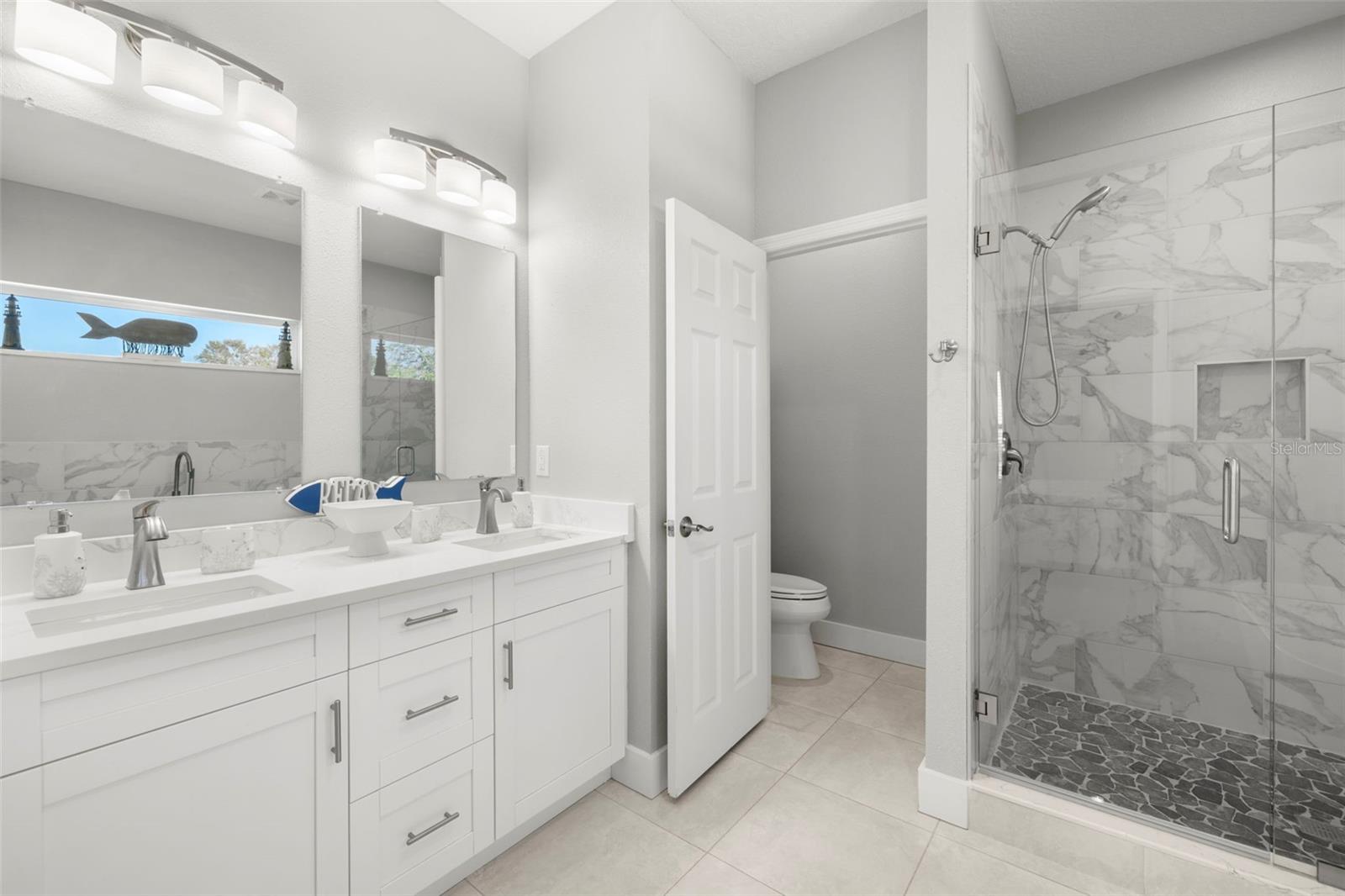 Listing photo id 18 for 501 Florida Circle N