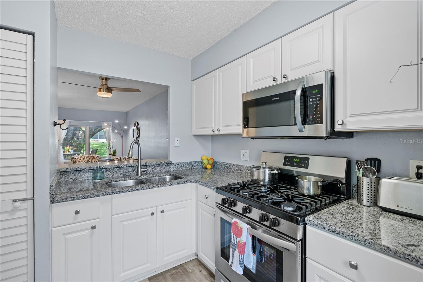 Image 11 of 26 For 1278 Mission Circle 45b
