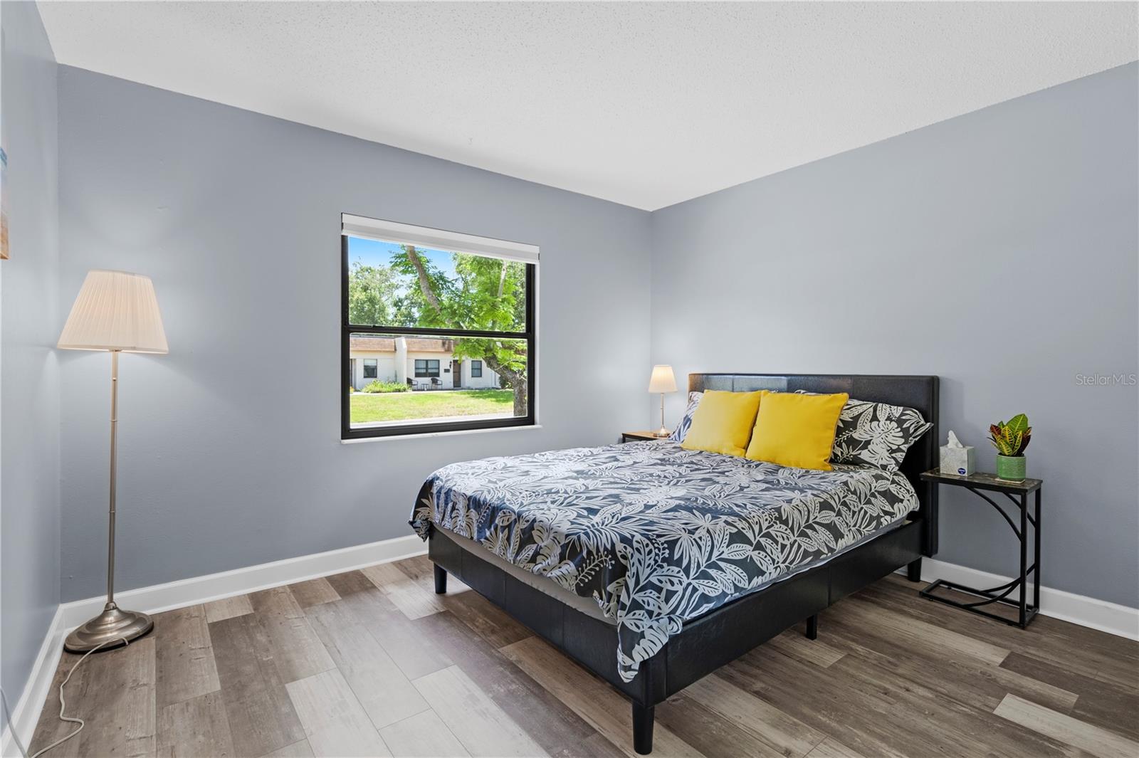 Image 24 of 26 For 1278 Mission Circle 45b