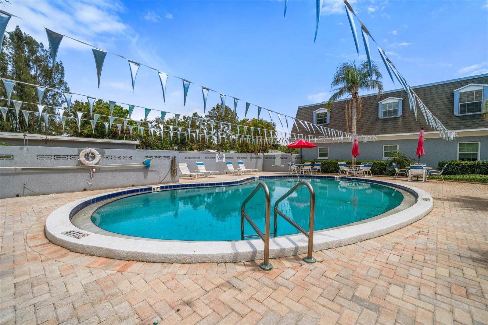 Image 19 of 23 For 1715 Belleair Forest Drive C