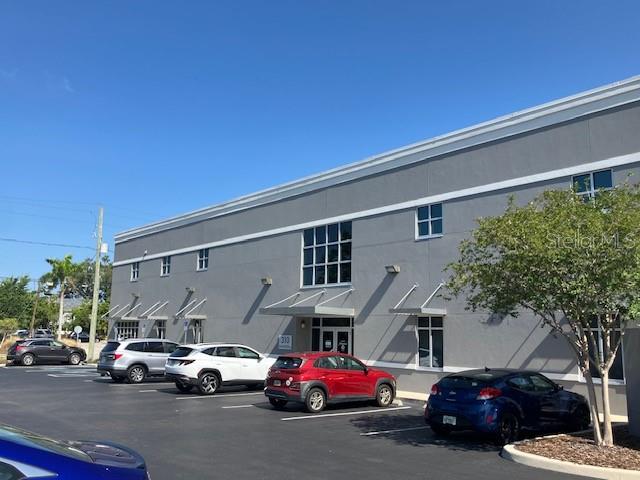 Image 2 of 5 For 310 Macdill Avenue