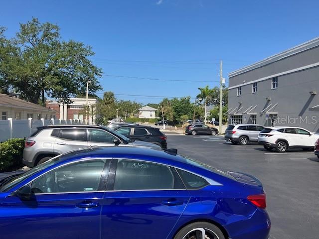 Image 3 of 5 For 310 Macdill Avenue