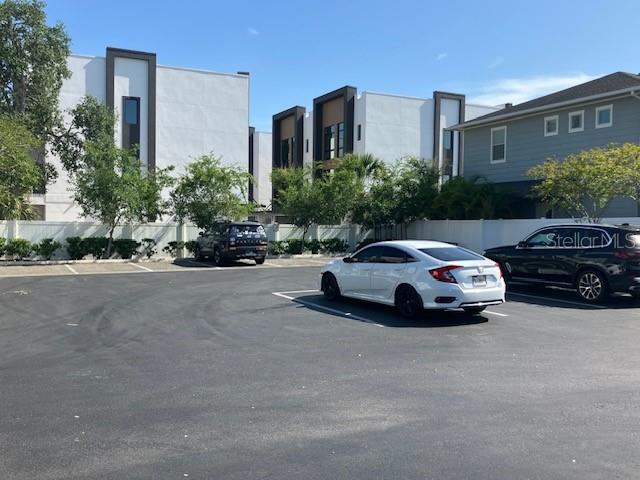 Image 4 of 5 For 310 Macdill Avenue