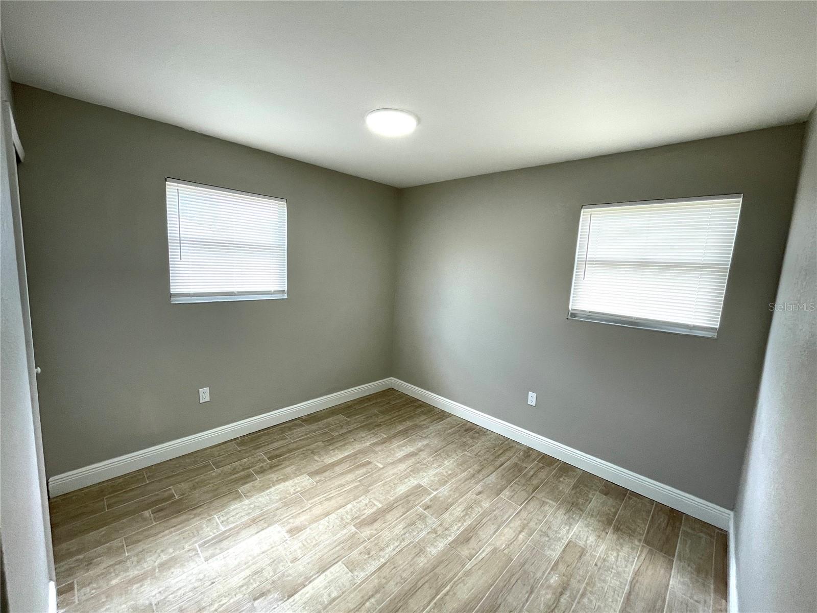 Image 13 of 24 For 8310 Croton Avenue