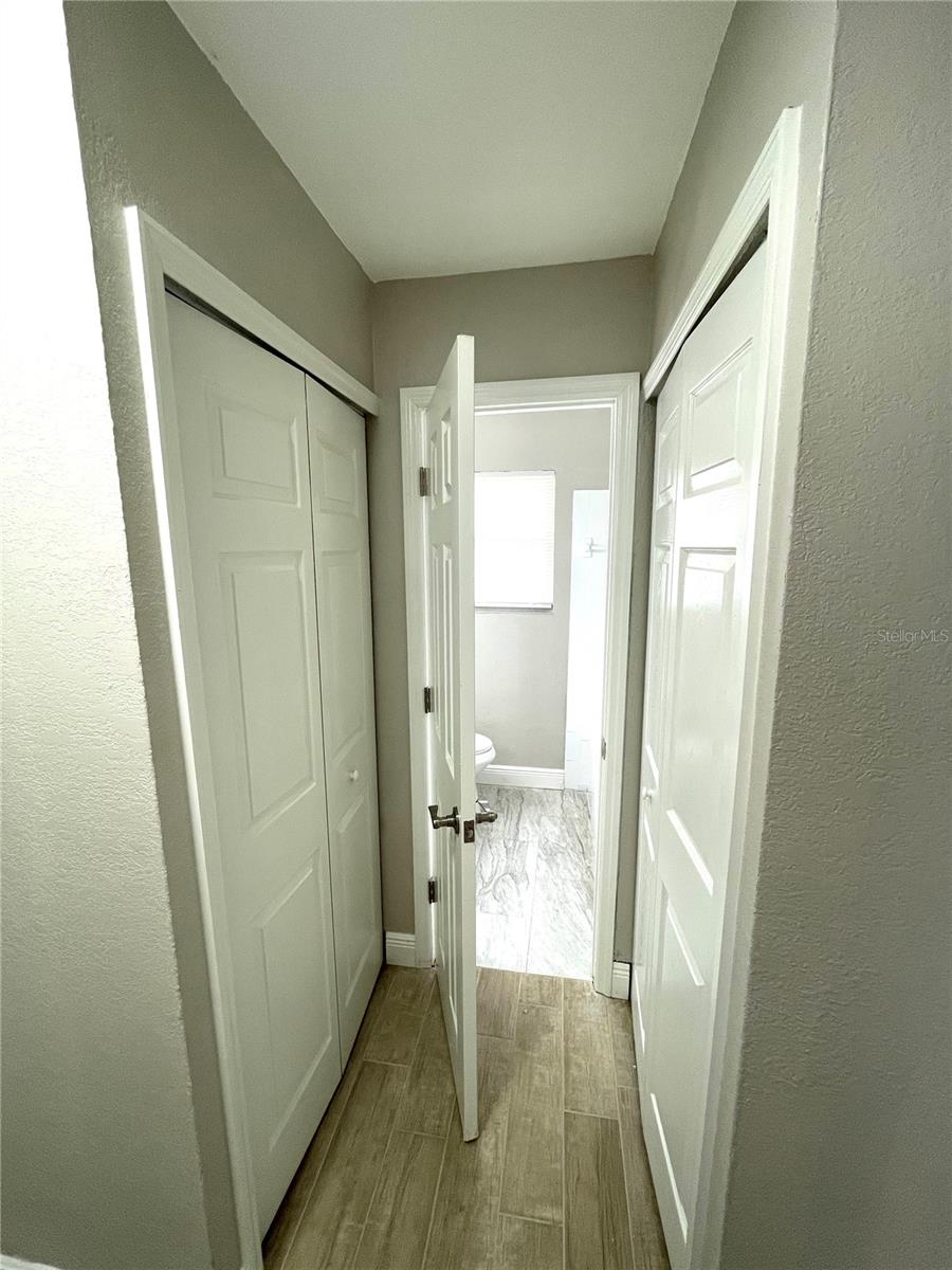 Image 19 of 24 For 8310 Croton Avenue