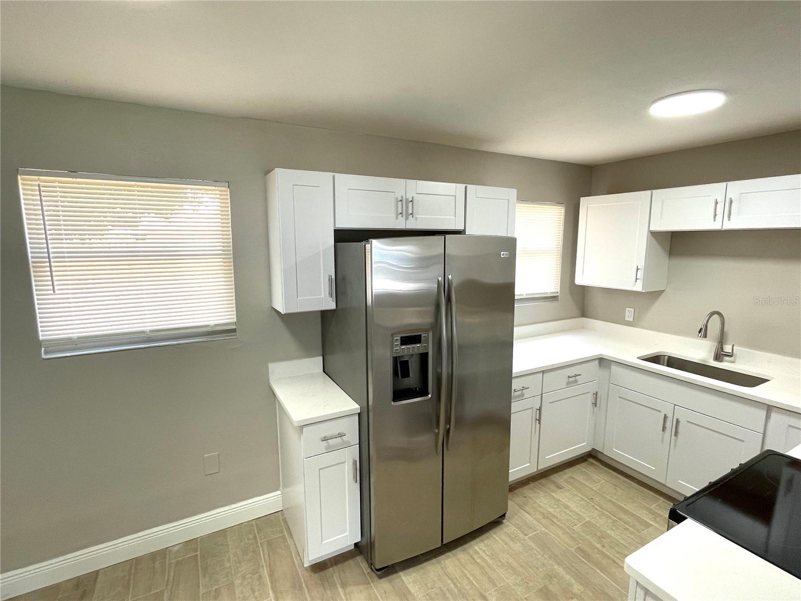 Image 4 of 24 For 8310 Croton Avenue