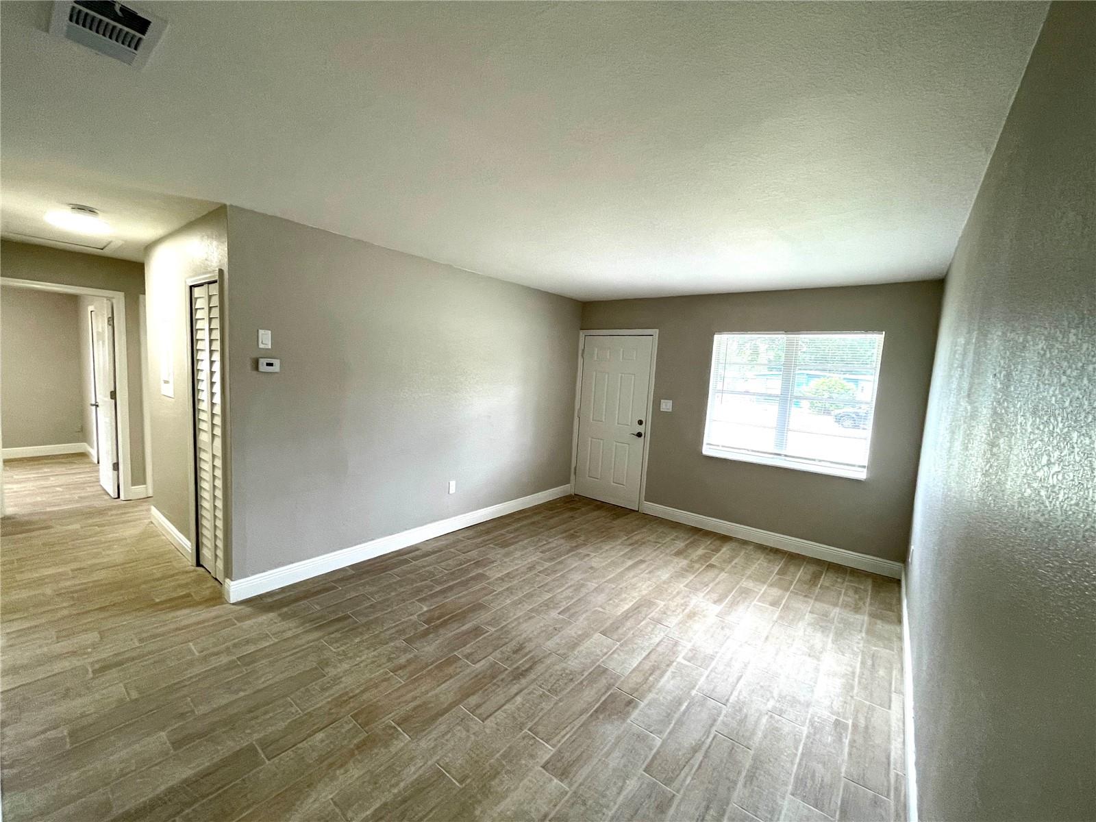 Image 8 of 24 For 8310 Croton Avenue