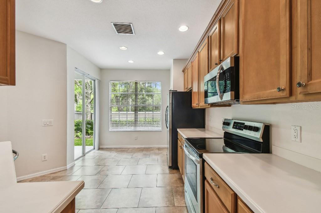 Image 10 of 48 For 14537 Mirabelle Vista Circle