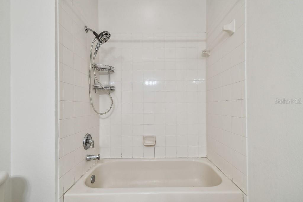 Image 34 of 48 For 14537 Mirabelle Vista Circle