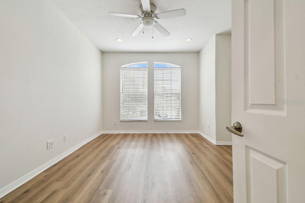 Image 36 of 48 For 14537 Mirabelle Vista Circle