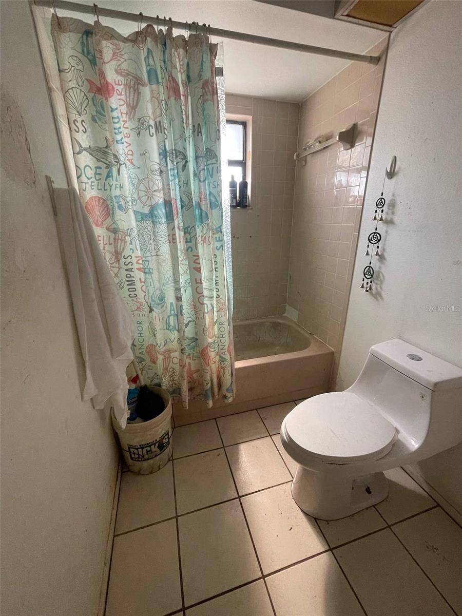 Image 11 of 28 For 7421 Mulligan Court