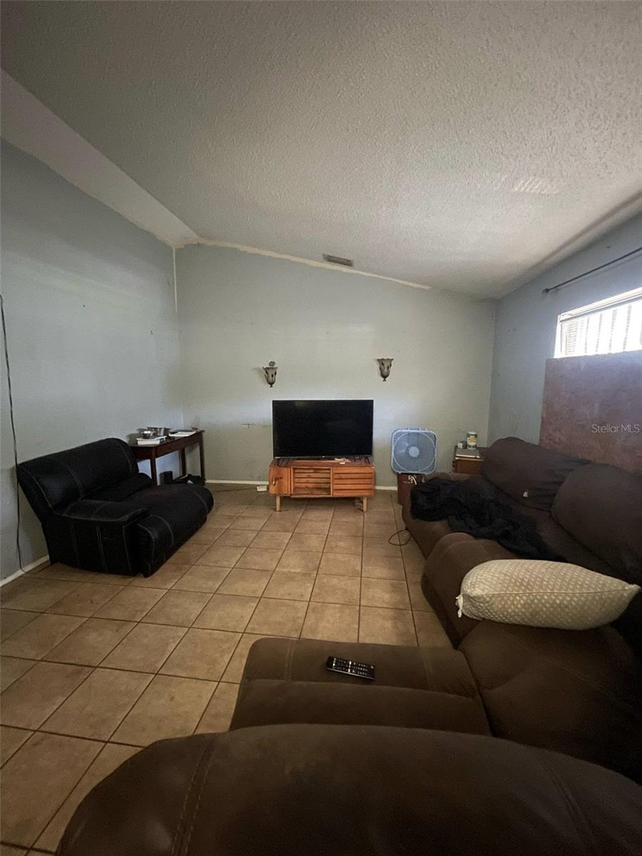 Image 5 of 28 For 7421 Mulligan Court