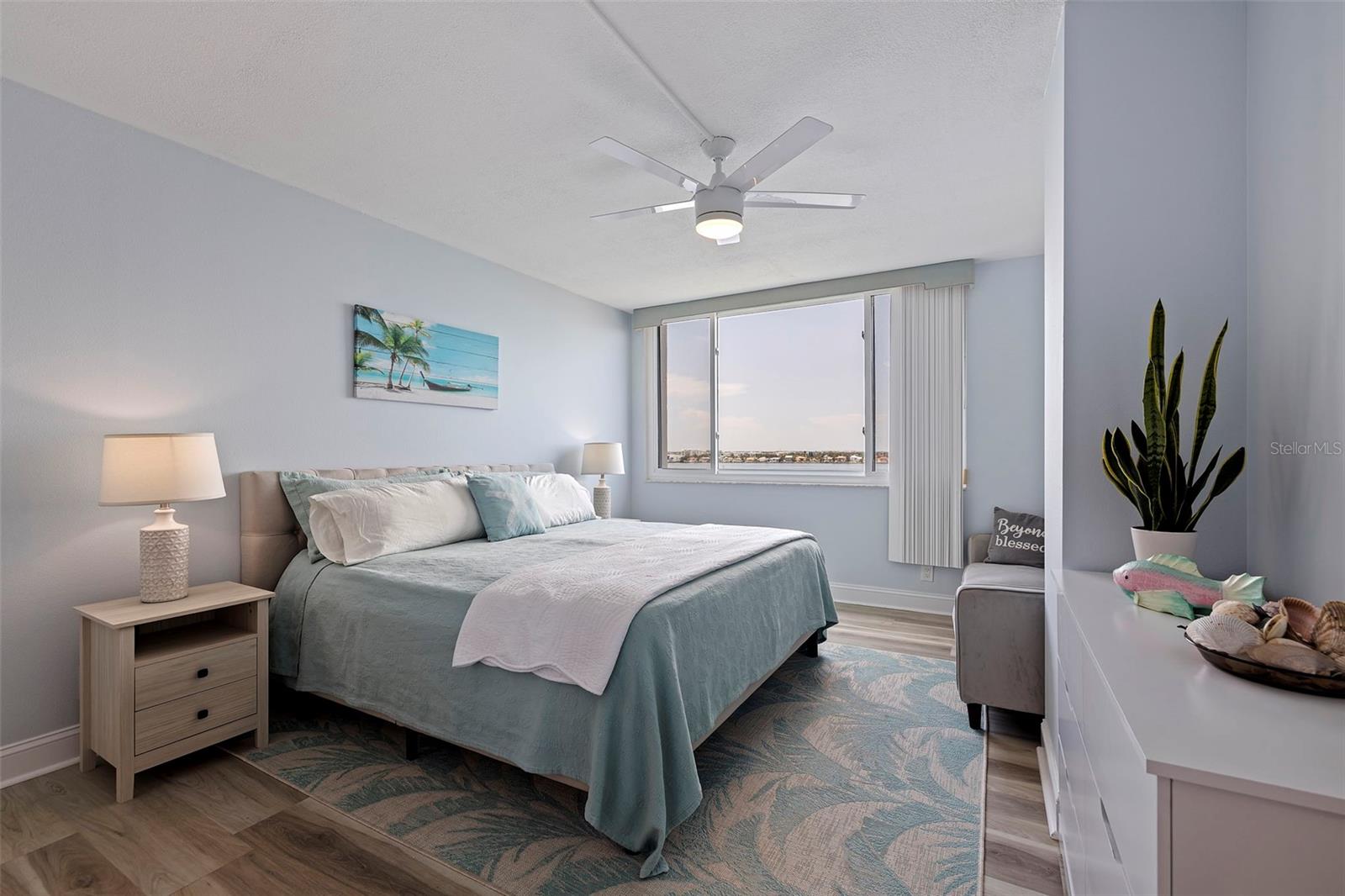 Image 20 of 48 For 6287 Bahia Del Mar Circle 801