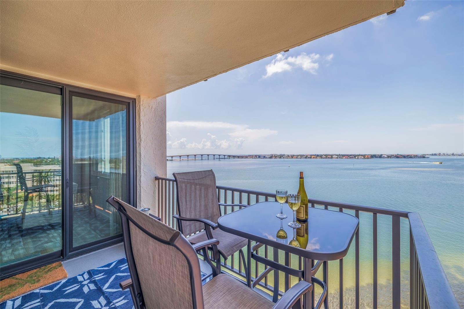 Image 28 of 48 For 6287 Bahia Del Mar Circle 801