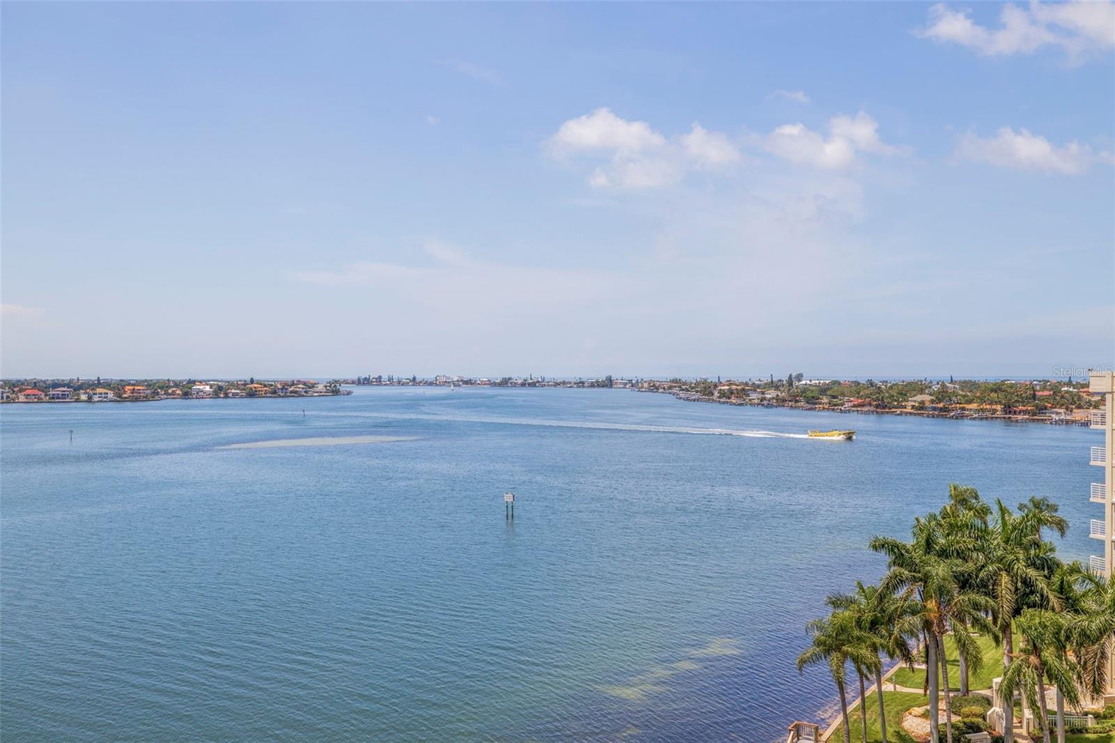 Image 29 of 48 For 6287 Bahia Del Mar Circle 801