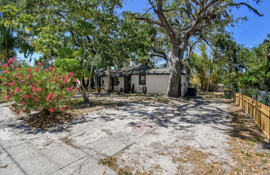 Image 2 of 50 For 1247 21st Street