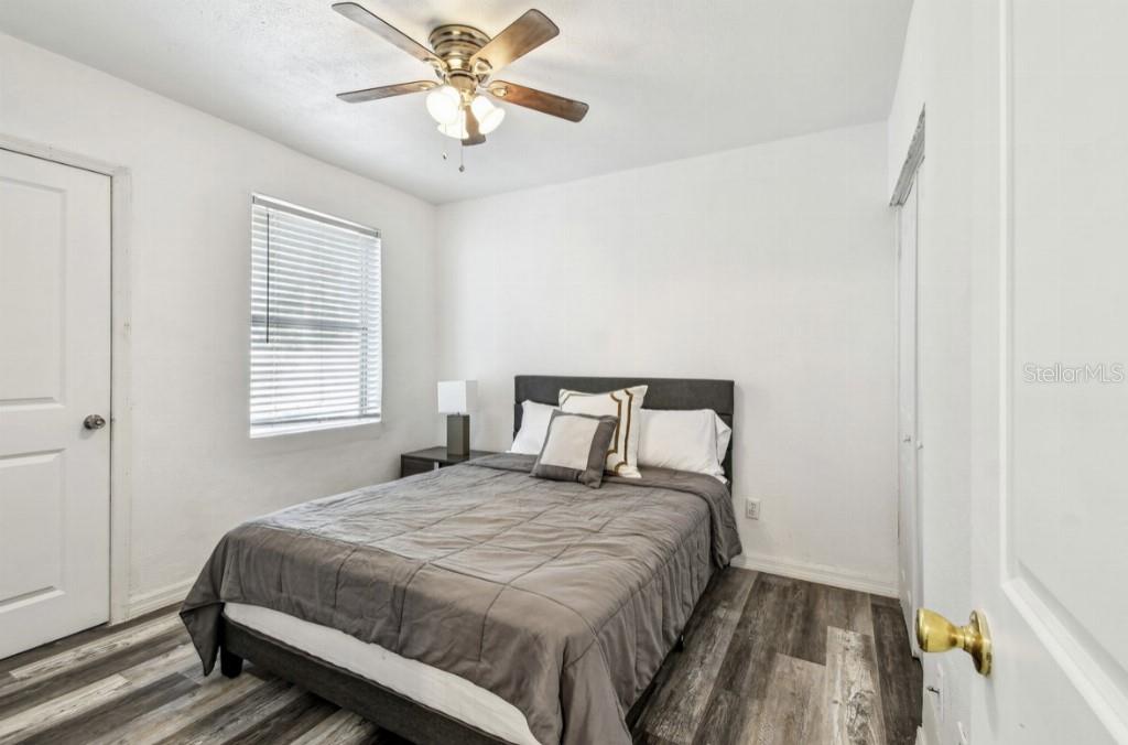 Image 30 of 50 For 1247 21st Street