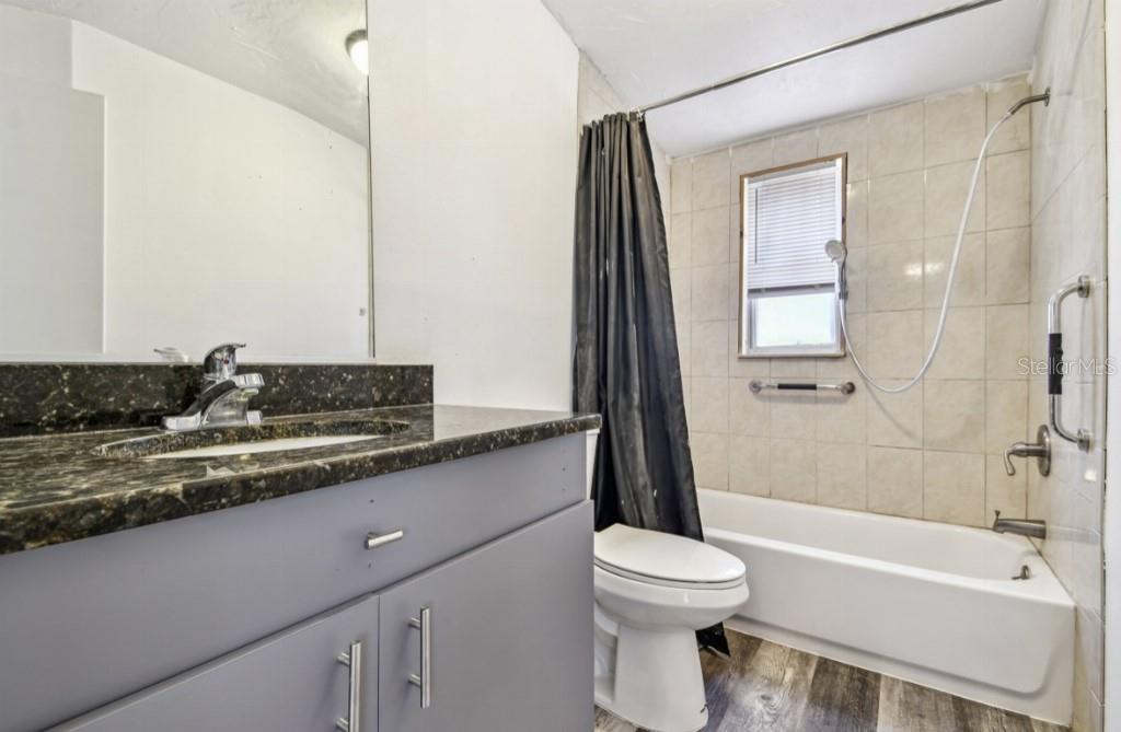 Image 36 of 50 For 1247 21st Street