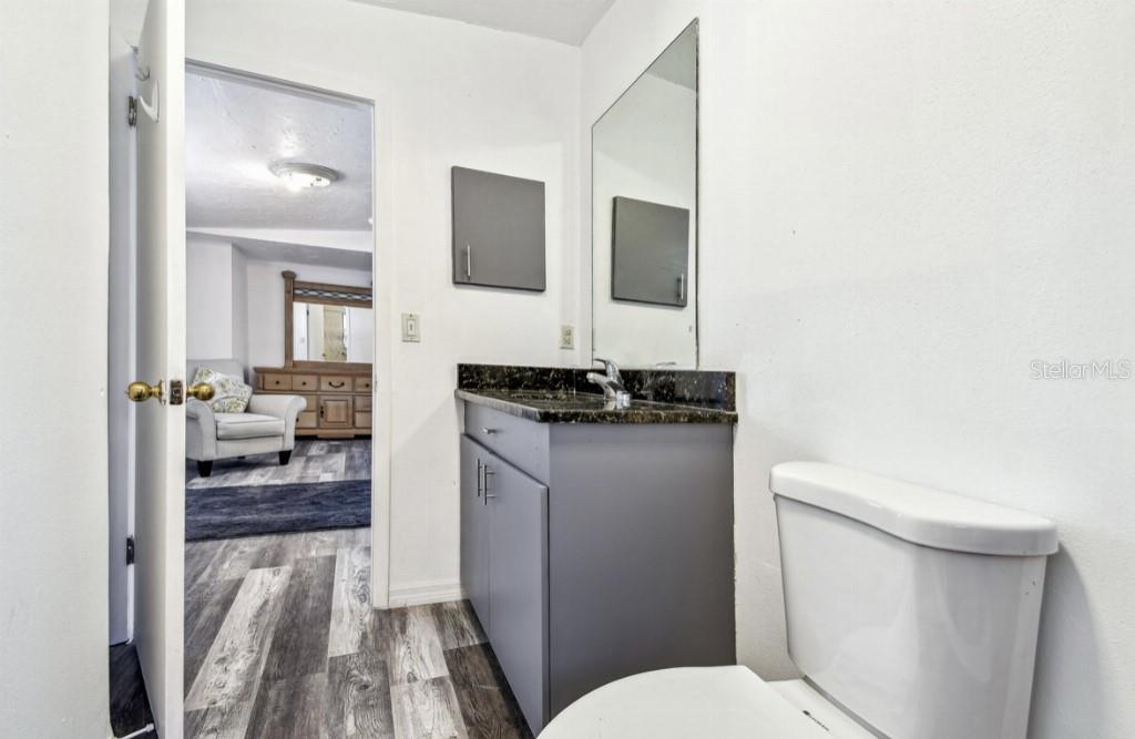 Image 37 of 50 For 1247 21st Street
