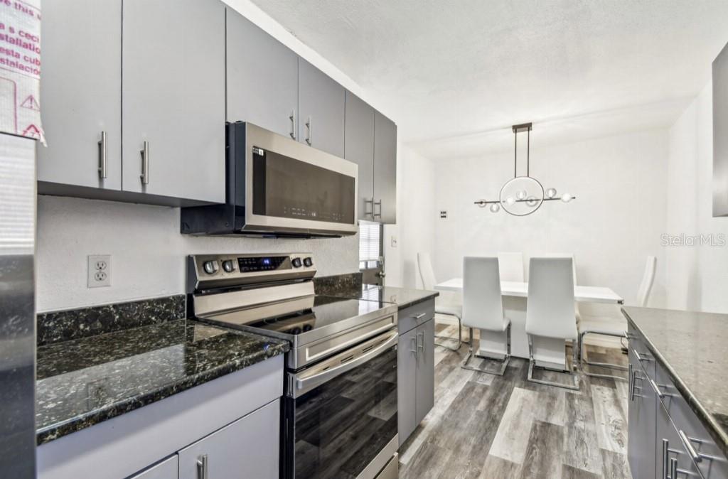 Image 8 of 50 For 1247 21st Street