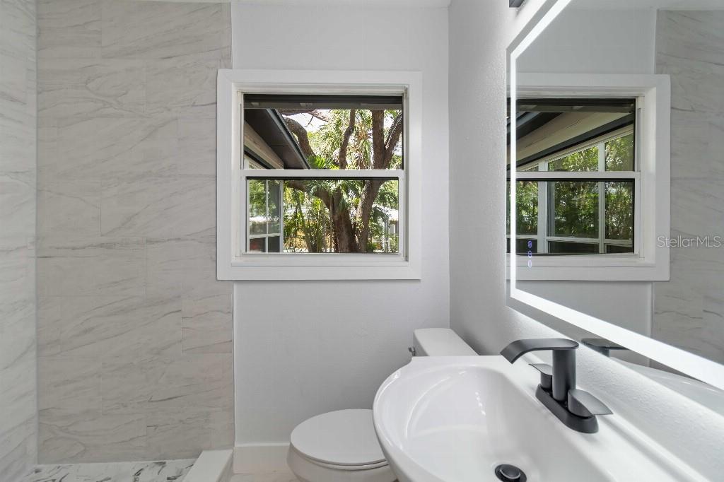 Image 10 of 19 For 1857 Siesta Drive
