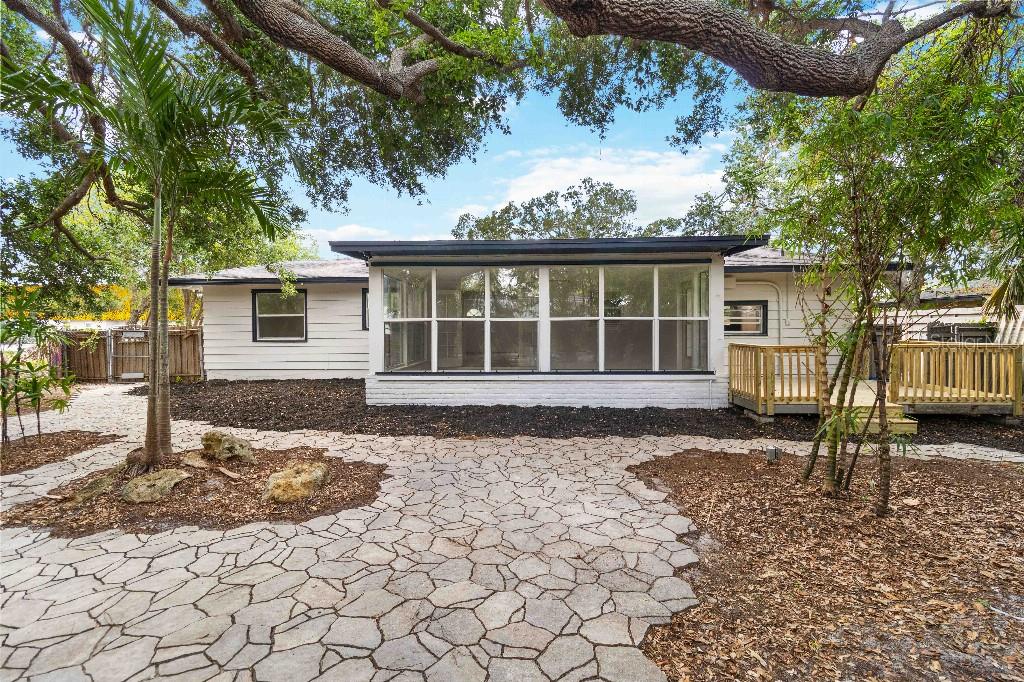 Image 12 of 19 For 1857 Siesta Drive