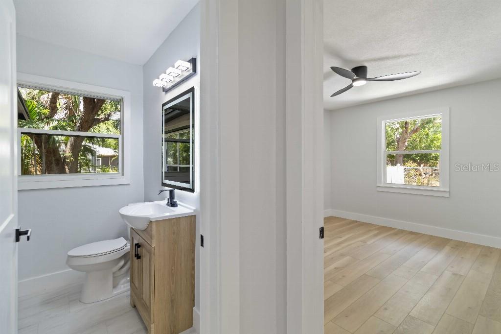 Image 8 of 19 For 1857 Siesta Drive