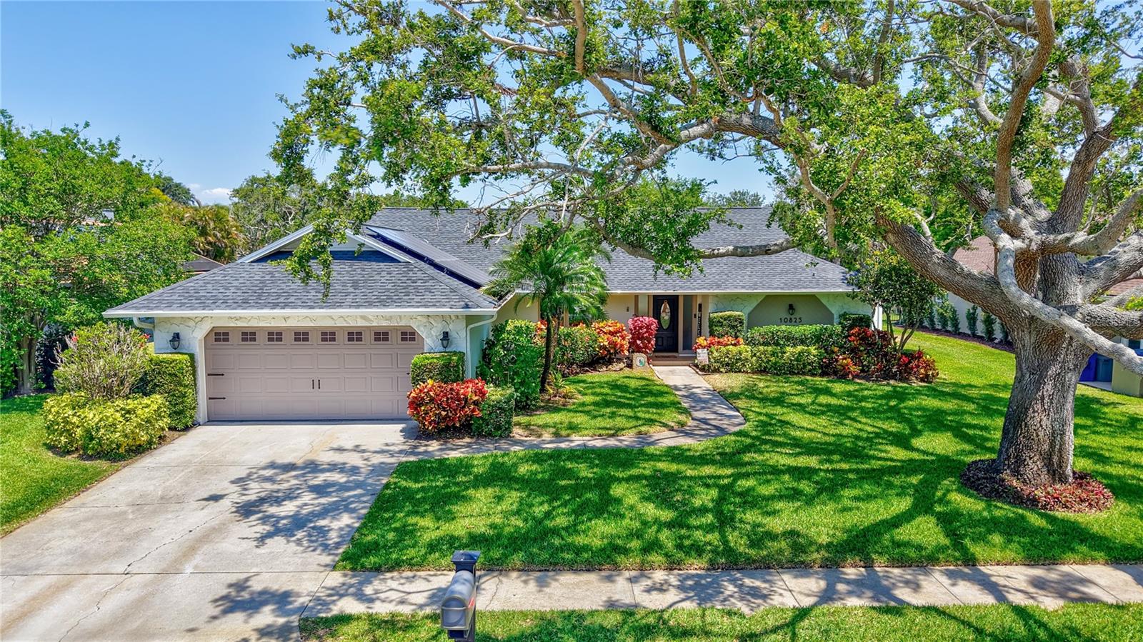 Details for 10825 Christopher Court, LARGO, FL 33774