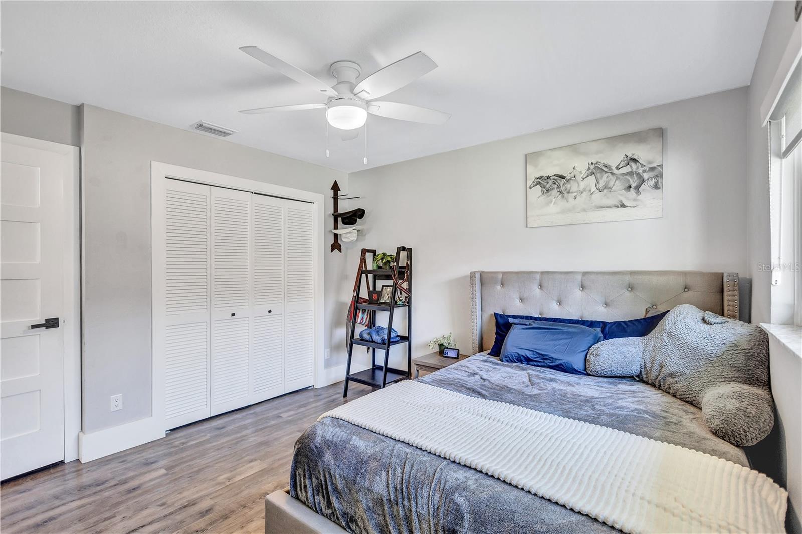 Listing photo id 31 for 10825 Christopher Court