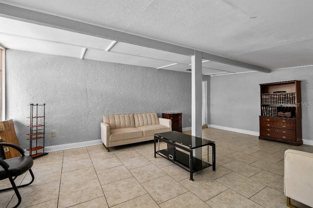 Image 16 of 26 For 2026 Cocoanut Avenue