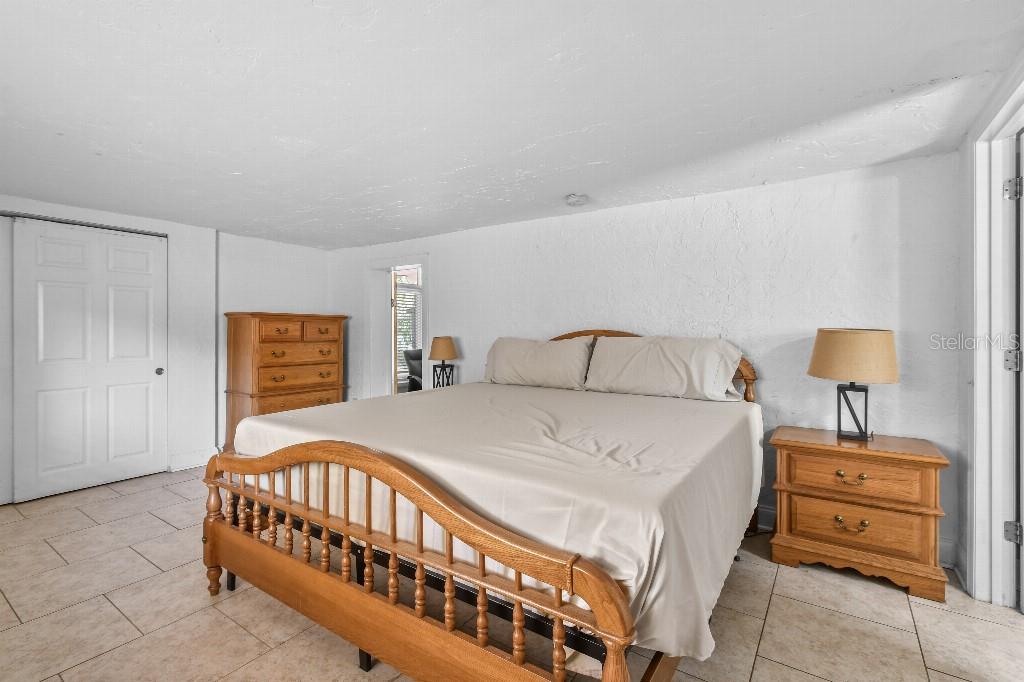 Image 18 of 26 For 2026 Cocoanut Avenue