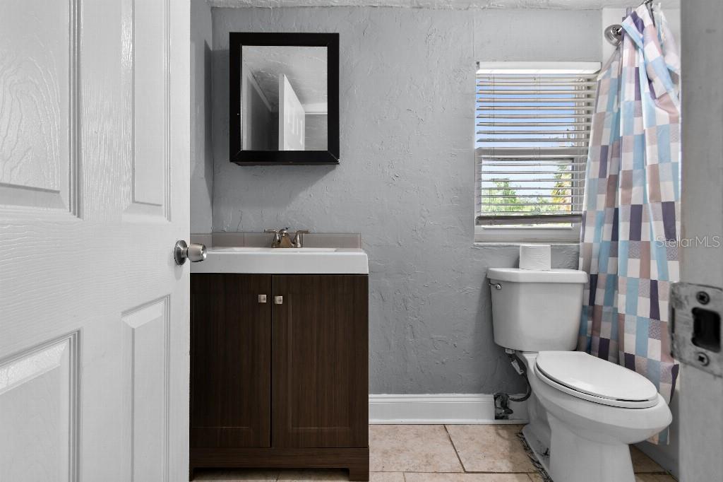 Image 22 of 26 For 2026 Cocoanut Avenue